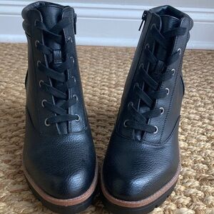 New: Naturalizer Madalynn III. Size 10